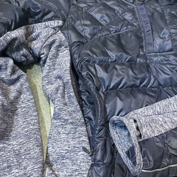 Lululemon Down To Run goose down puffer jacket. - Picture 2 of 5